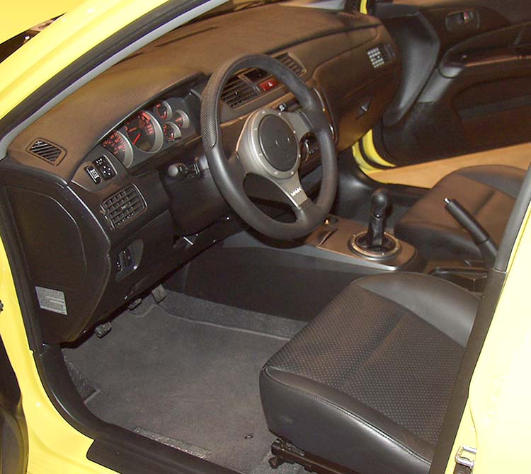 06 Mitsubishi Lancer Evolution 4dr Sedan Dash