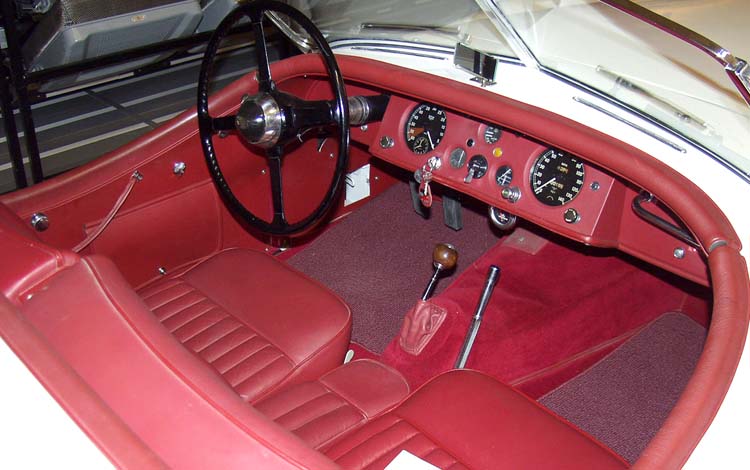 54 Jaguar XK140 Roadster Dash