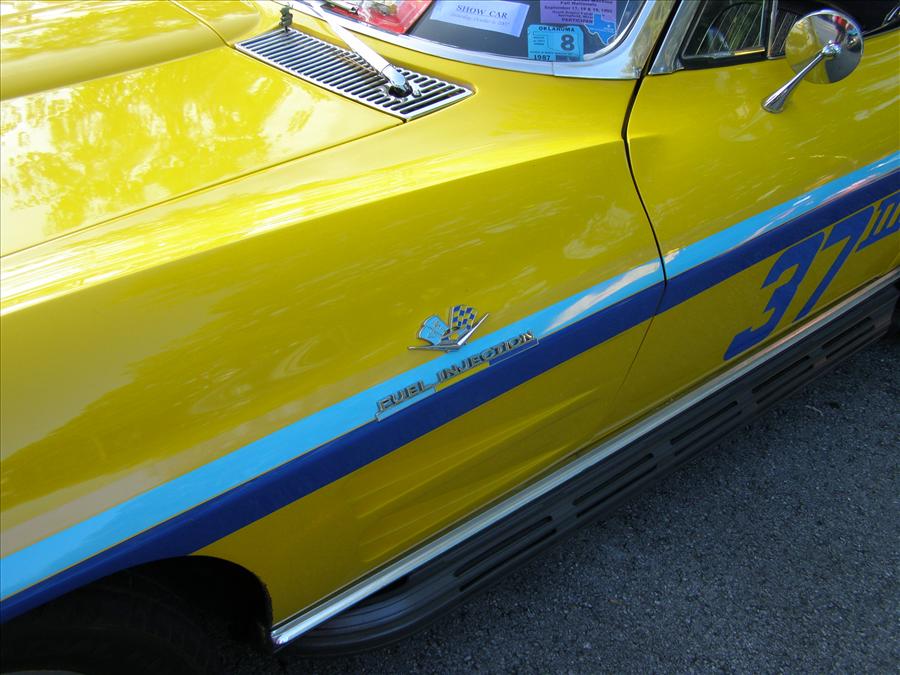 63 Corvette Coupe Detail