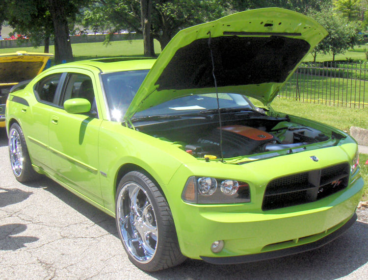 07 Dodge Charger R/T 4dr Sedan