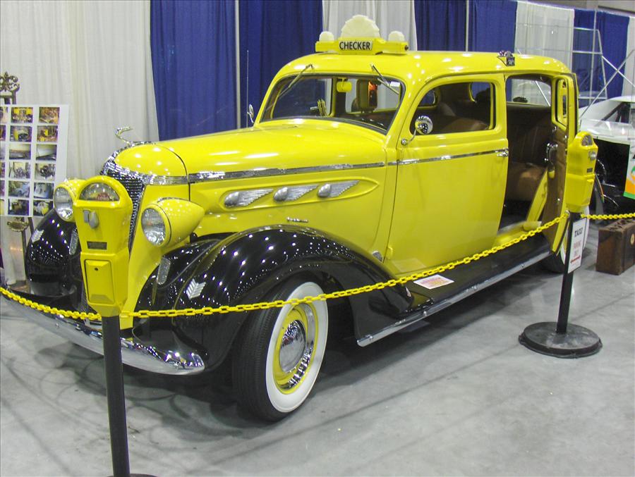 36 DeSoto Airstream 4dr Sedan